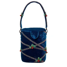 Knotty or Nice Bucket Bag