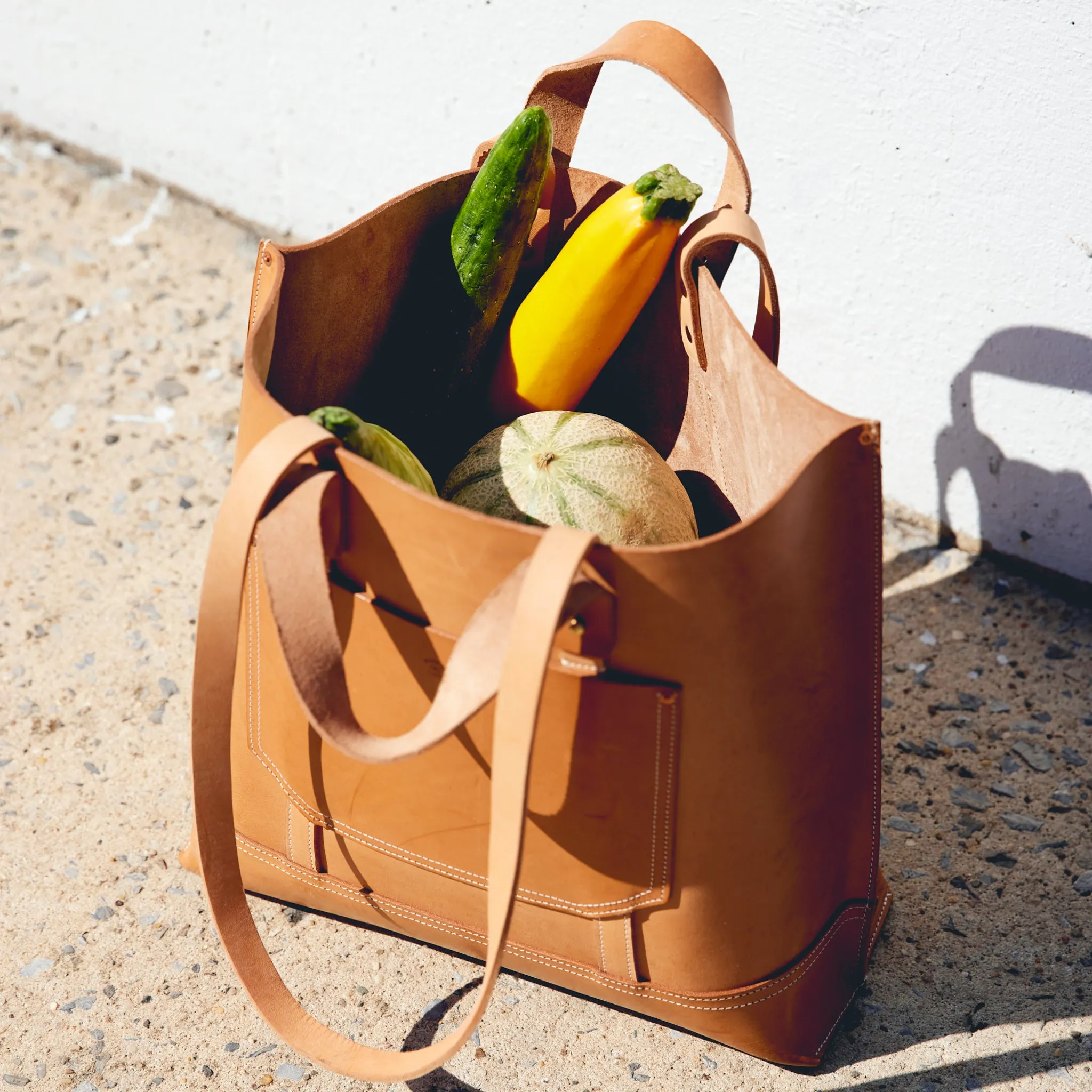 Leather Bucket Tote | Undyed (sample)