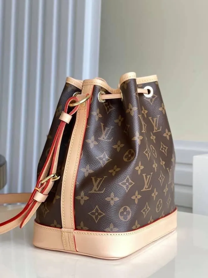 Louis Vuitton Noe BB Bag