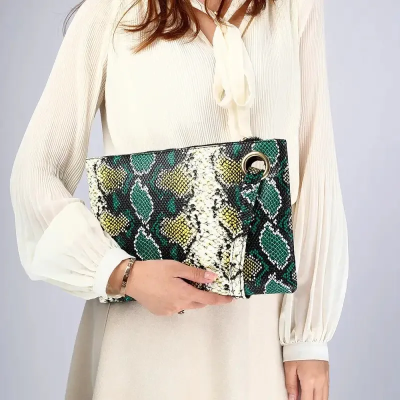 Snake Shaped PU Hand Bag with Horizontal Square Design & Zipped Opening