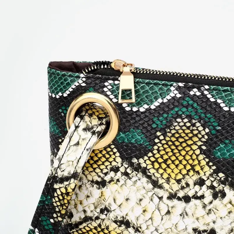 Snake Shaped PU Hand Bag with Horizontal Square Design & Zipped Opening