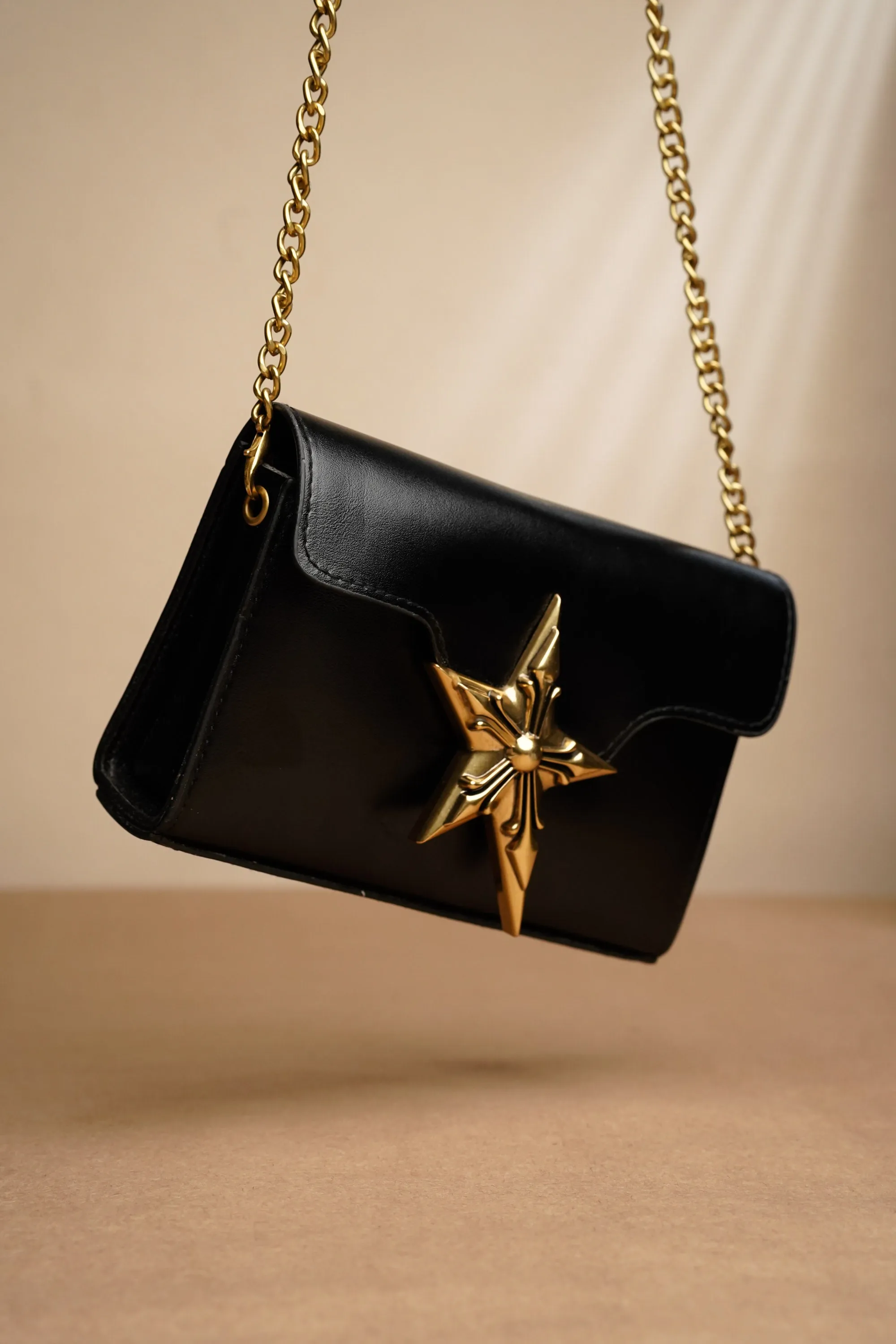 Starry Buckle Belt Bag