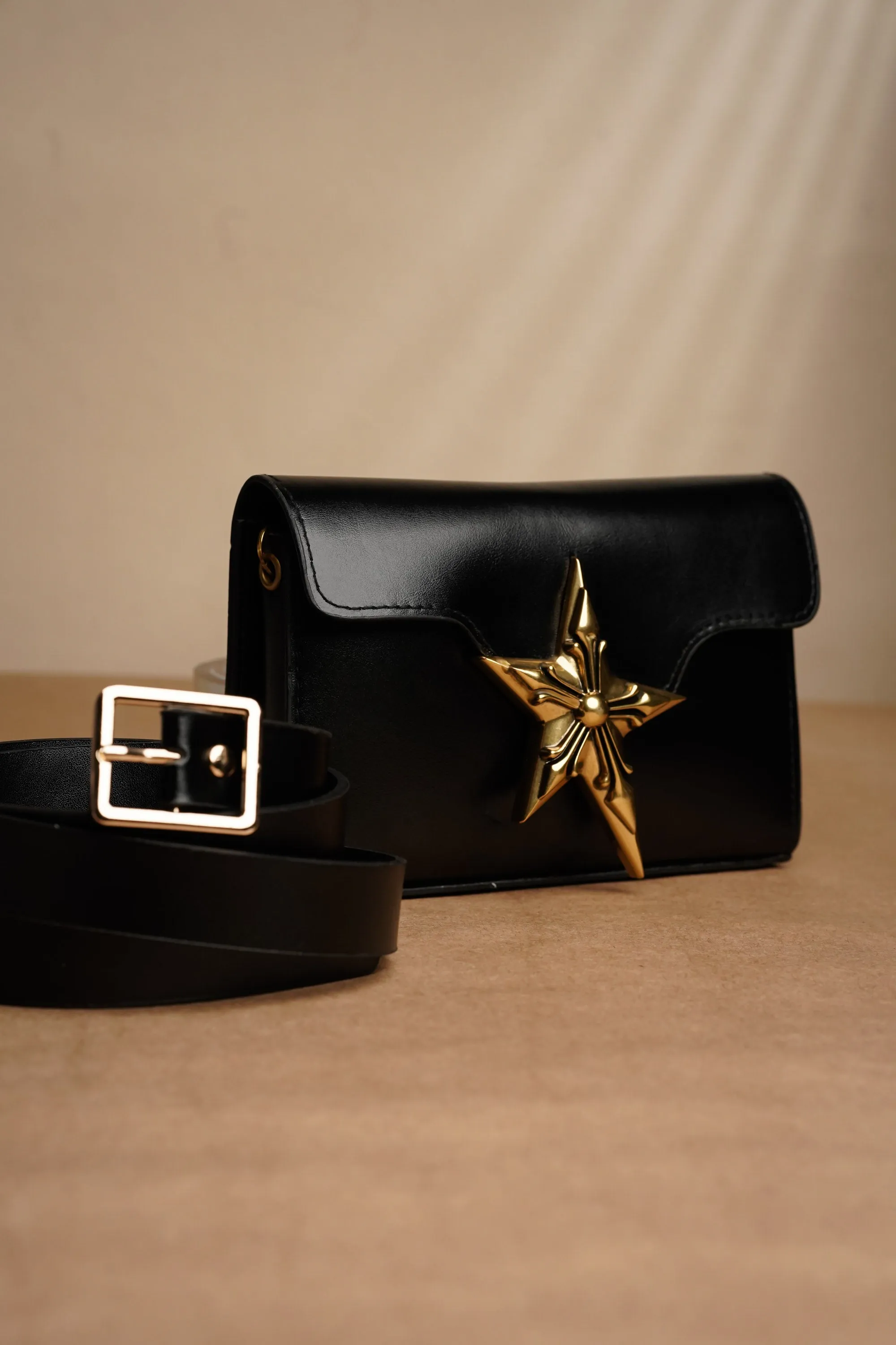 Starry Buckle Belt Bag