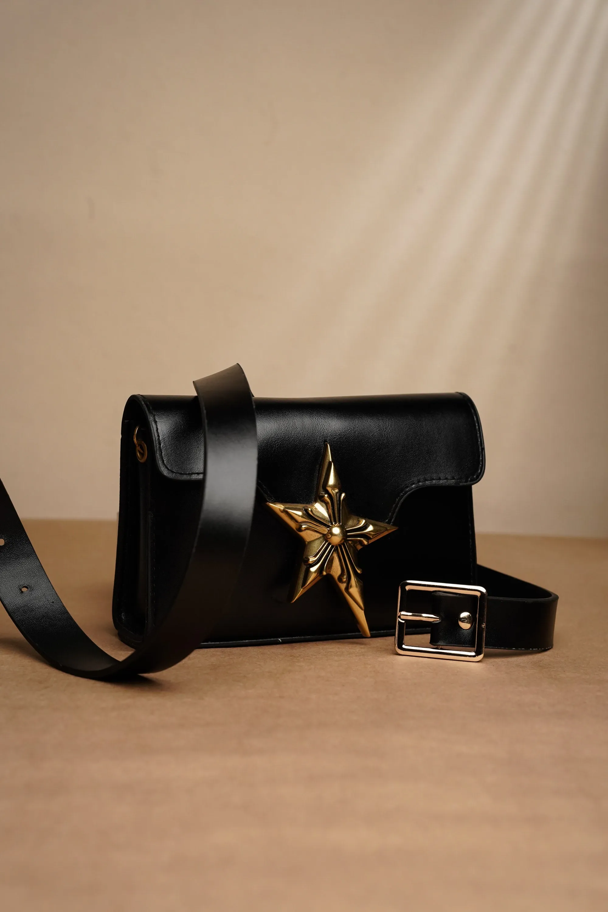 Starry Buckle Belt Bag